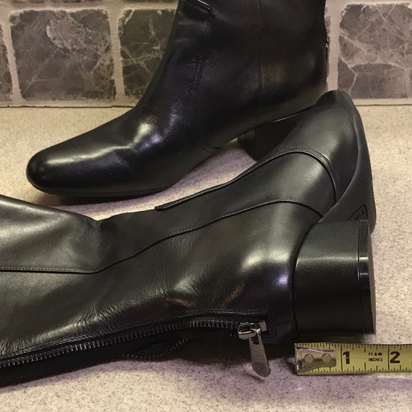 ANNE KLEIN 8M Anne Klein Flex Black Boot - Picture 6 of 8